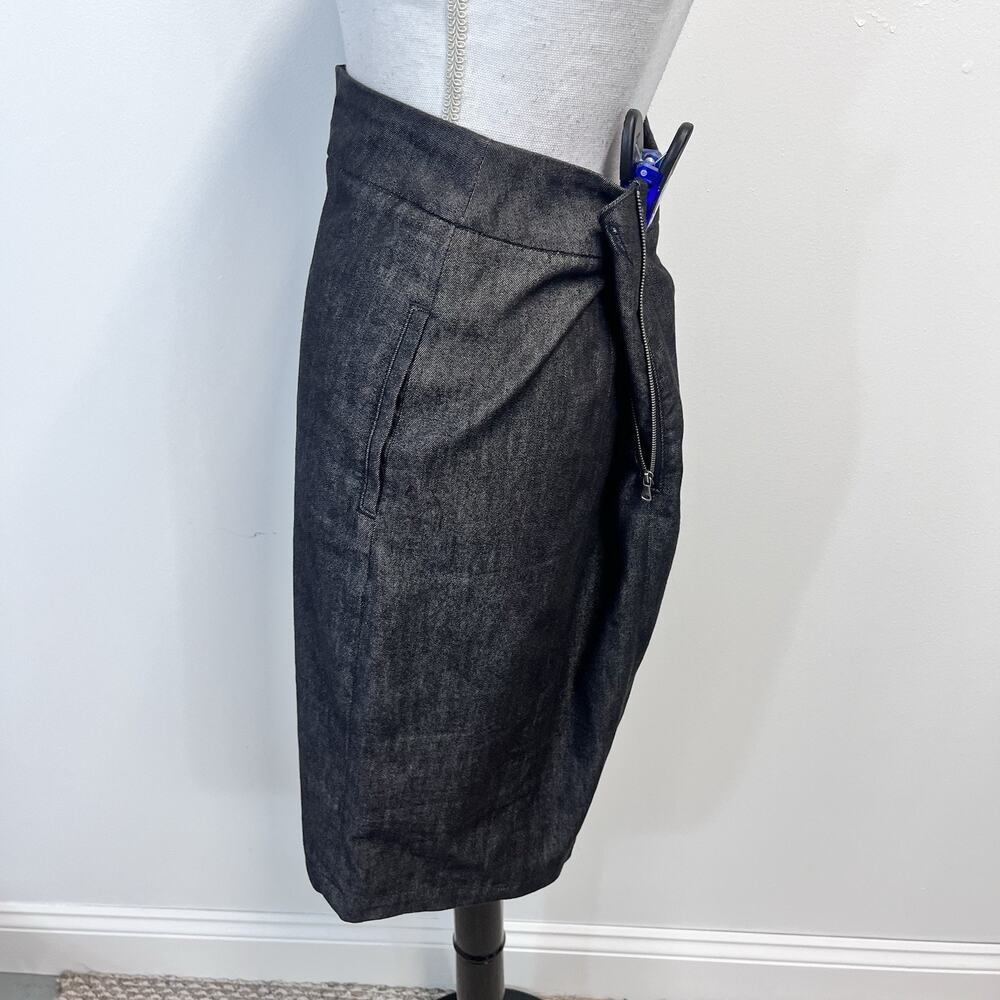 Talbots Skirt size 8 Black Denim Jean Straight Knee Kick Pleat Stretch Modest - Picture 5 of 7